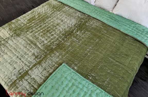 Green silk & velvet quilt